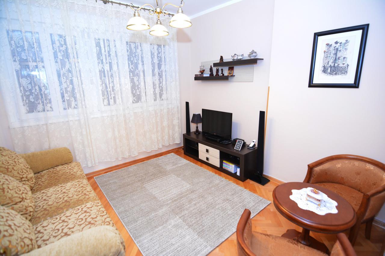 Apartment Todor Kotor Eksteriør bilde